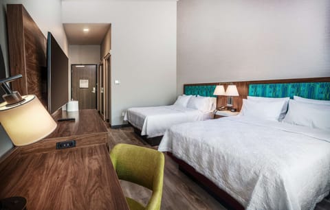 In-room safe, individually decorated, individually furnished, desk