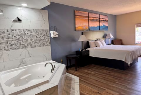 Egyptian cotton sheets, premium bedding, pillowtop beds, in-room safe