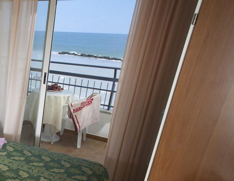 In-room safe, desk, cribs/infant beds, free WiFi