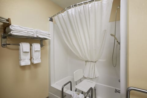 Room, 1 King Bed, Accessible, Non Smoking (Mobility Accessible) | Bathroom | Separate tub and shower, free toiletries, hair dryer, towels