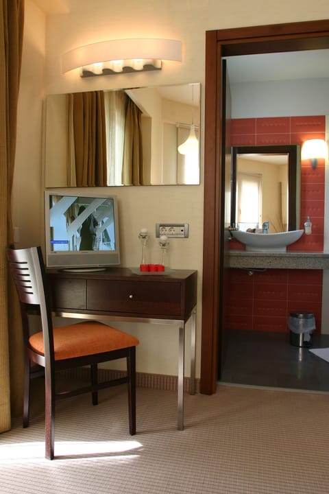 xxxJunior Suite, Balcony, Sea Viewxxx | Room amenity