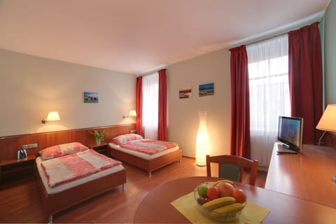 Twin Room | Desk, blackout drapes, soundproofing, iron/ironing board