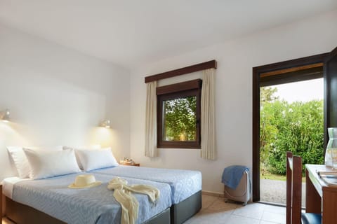 Desk, soundproofing, iron/ironing board, free cribs/infant beds