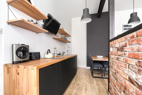 Superior Apartment | Private kitchenette | Full-size fridge, stovetop, dishwasher, electric kettle