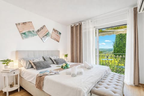 Family House, 1 Bedroom, Balcony, Mountainside (House In The Vineyards) | 1 bedroom, WiFi