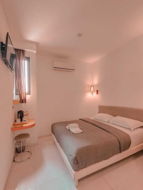 Superior Double Room | Desk, free WiFi