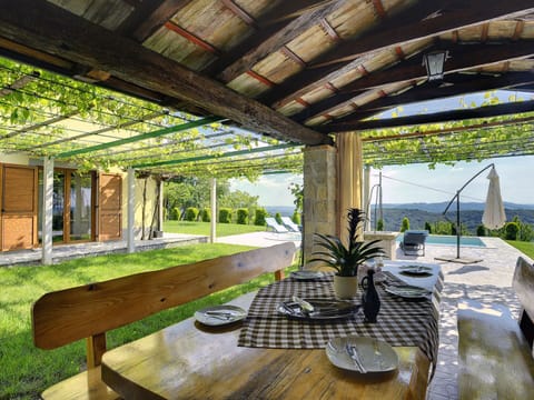 Villa | Exterior