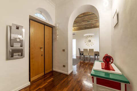Apartment, 2 Bedrooms | Living area | TV