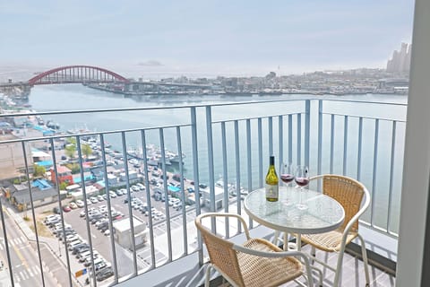 Superior Double Room, Lake View | Terrace/patio
