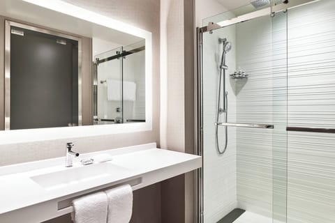 Shower, free toiletries, hair dryer, bathrobes