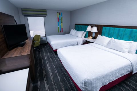 Blackout drapes, iron/ironing board, Internet, bed sheets