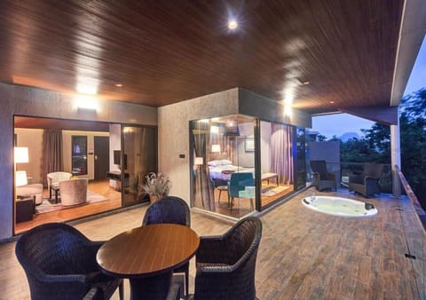 Aveda Suite | 1 bedroom, free WiFi, bed sheets