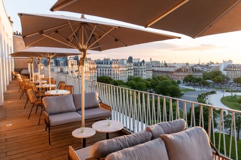 Sundeck