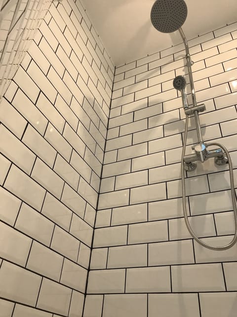 Standard Single Room | Bathroom shower