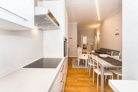 Apartment, 1 Bedroom | Private kitchenette | Full-size fridge, microwave, oven, dishwasher