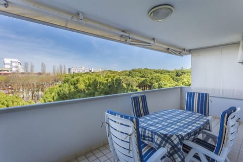 Apartment, 2 Bedrooms | Terrace/patio