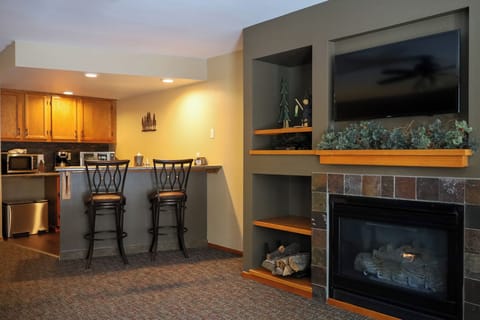 Suite, 1 King Bed (Spa) | Pillowtop beds, individually decorated, individually furnished