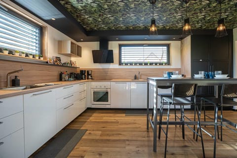 Panoramic Villa, Accessible, Ensuite (Le Lodge) | Private kitchen | Highchair