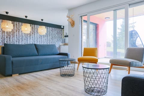 Panoramic Cottage, Courtyard View (Le Deck) | Lounge