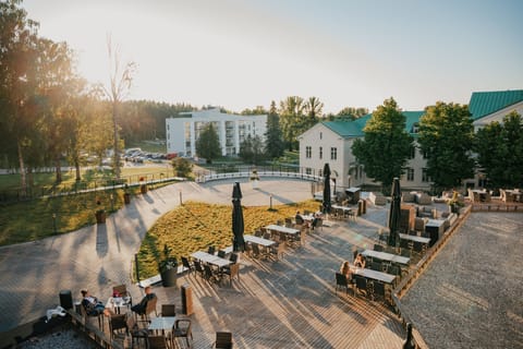 Sundeck