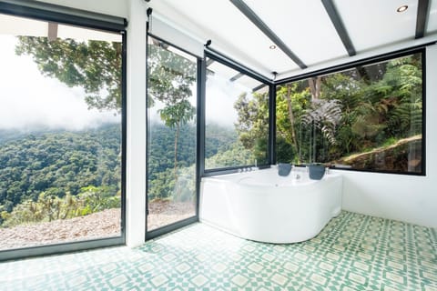 2-person Superior Bungalow Valley | Bathroom | Eco-friendly toiletries, hair dryer, towels, soap