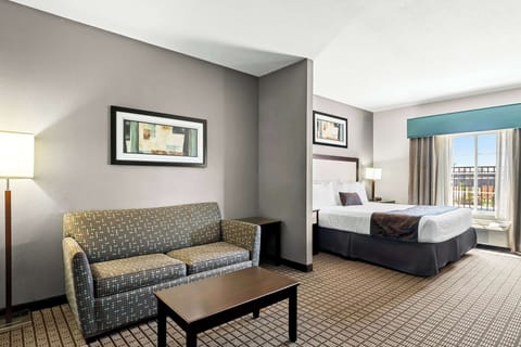 Suite, 1 King Bed, Non Smoking, Refrigerator & Microwave (with Sofabed) | Desk, iron/ironing board, free cribs/infant beds, free WiFi