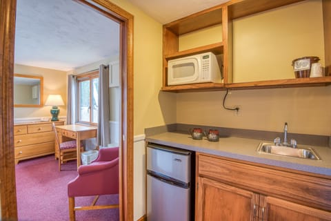 Two Bedroom Family Unit | Cribs/infant beds, free WiFi, bed sheets