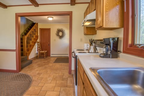 Mountainside Four Bedroom | Private kitchen