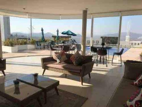 House, 3 Bedrooms, Patio, Garden View | Interior