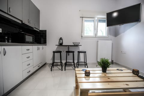 Deluxe Apartment | Private kitchen