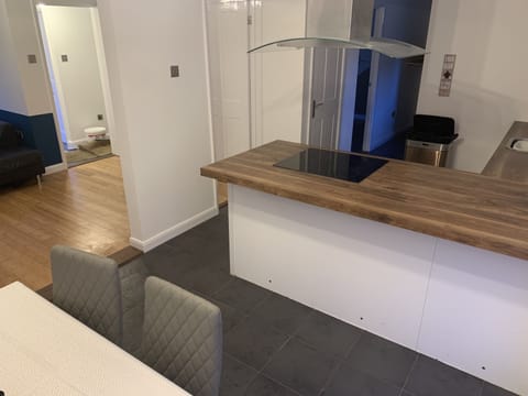 Superior House | Dining room