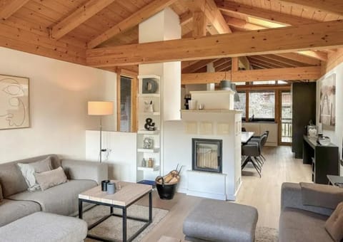 House | Living room