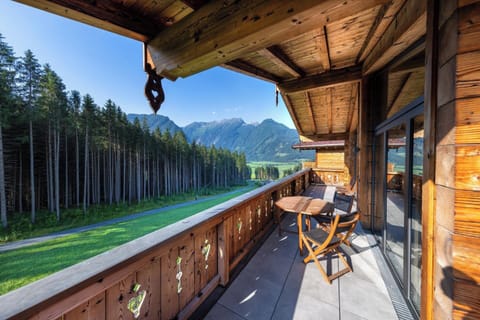 Chalet | Property grounds