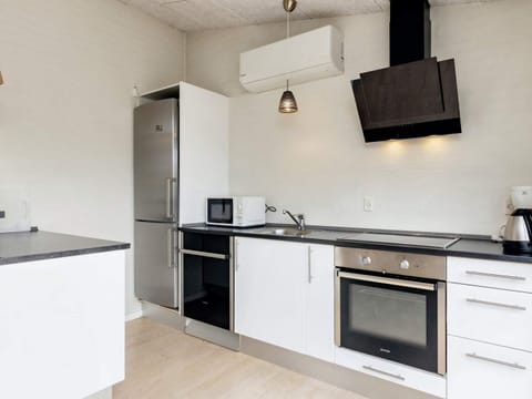 House | Private kitchen | Highchair