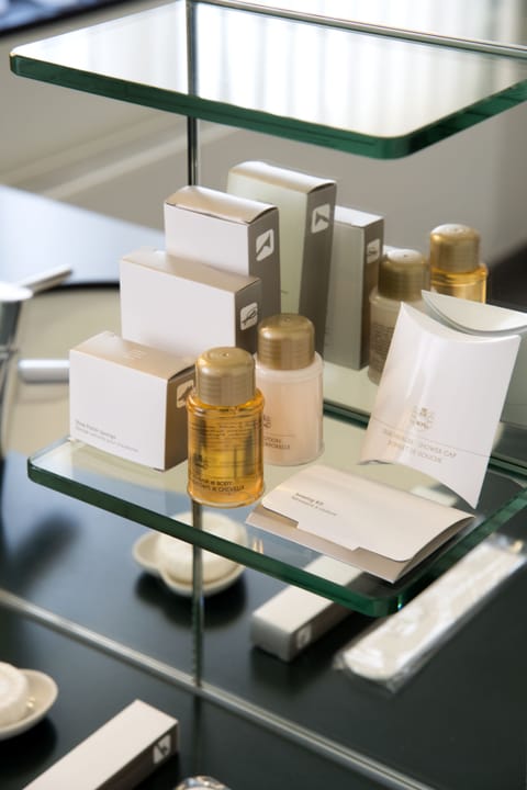 Deluxe Double Room | Down comforters, minibar, in-room safe, desk