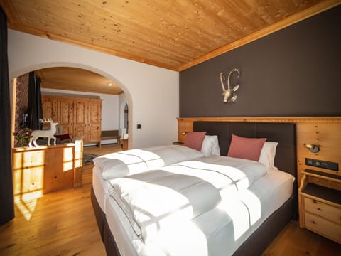 Junior Double Room | Living area | LCD TV