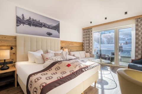 Comfort Room | Minibar, in-room safe, free WiFi, bed sheets