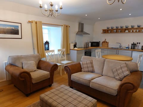 Cottage | Living area