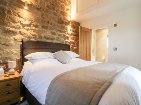 Cottage | 3 bedrooms, individually decorated, individually furnished, free WiFi