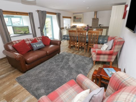 Cottage | Living area