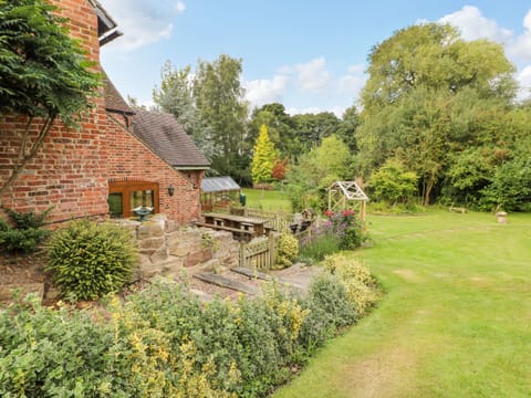 Cottage | Interior