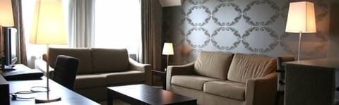 Studio | Living room | Plasma TV