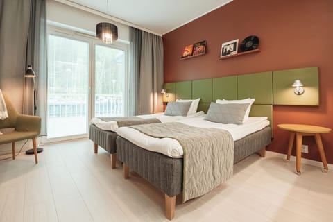 Economy Apartment | Blackout drapes, soundproofing, iron/ironing board, free WiFi