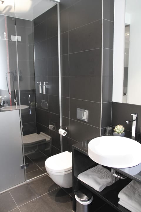 Free toiletries, hair dryer, towels