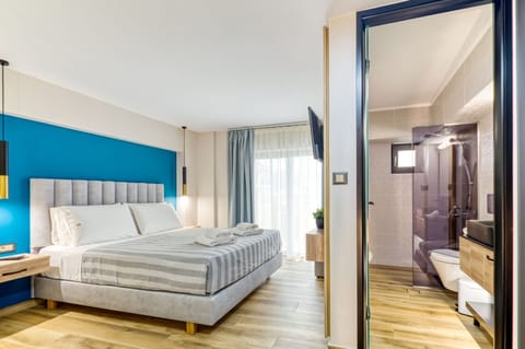 Suite (Split Level) | Premium bedding, individually decorated, individually furnished