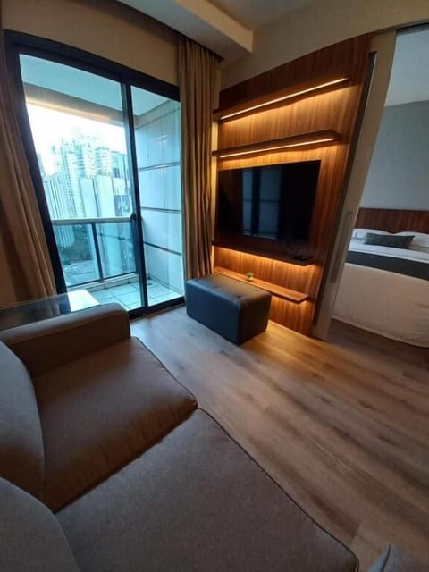 Room | Minibar, in-room safe, bed sheets
