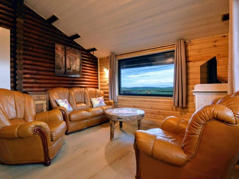 Chalet | Living area