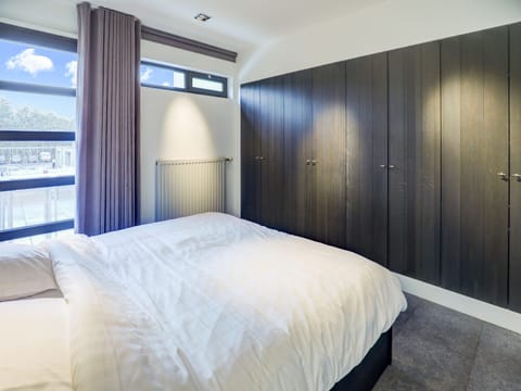 Apartment | 5 bedrooms, individually furnished, bed sheets