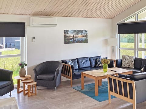 House | Living area