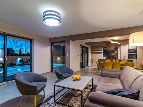 Villa | Living area